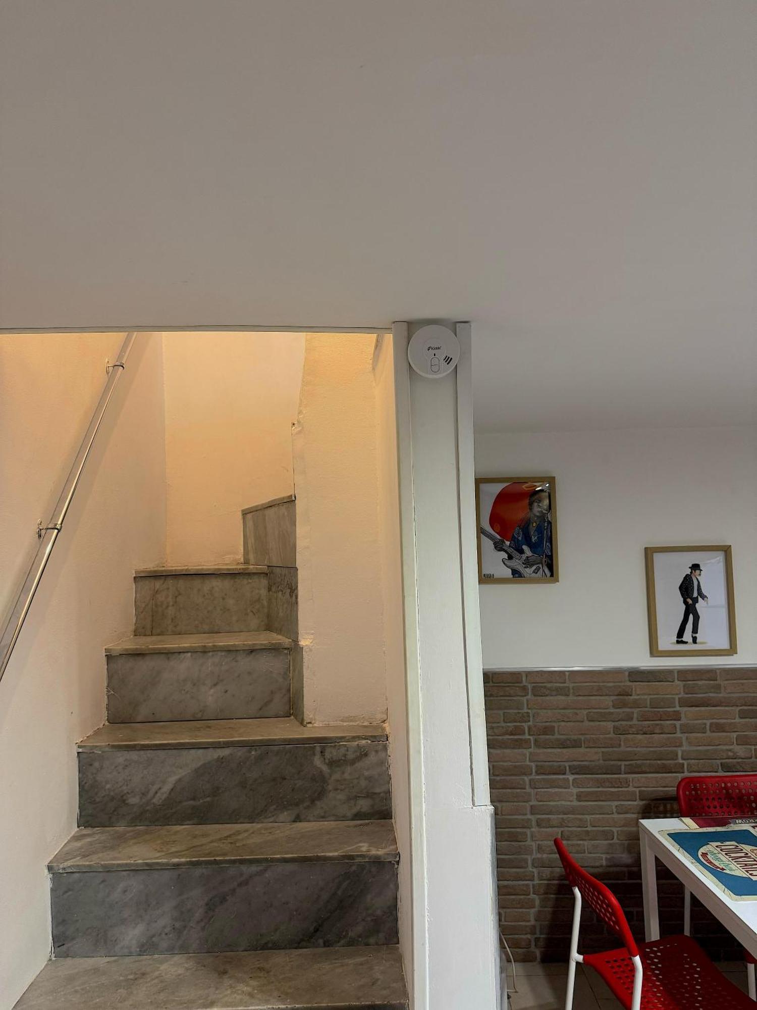 Frizzi & Lazzi House Apartment เนเปิลส์ ภายนอก รูปภาพ