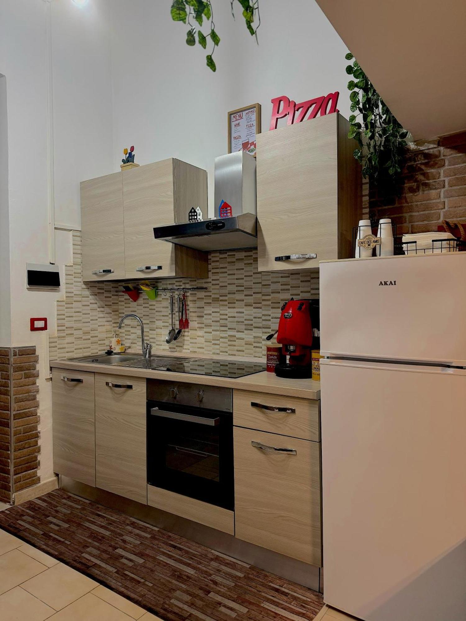 Frizzi & Lazzi House Apartment เนเปิลส์ ภายนอก รูปภาพ
